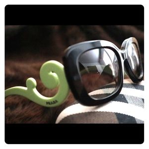 Prada sunglasses Brand new without box